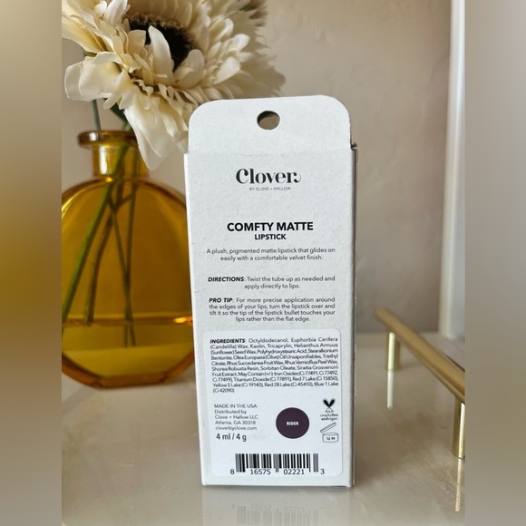 Clover by Clove Skin Is In Serum Foundation 01 Light & Comfy Matte Lipstic Rider - Picture 6 of 12